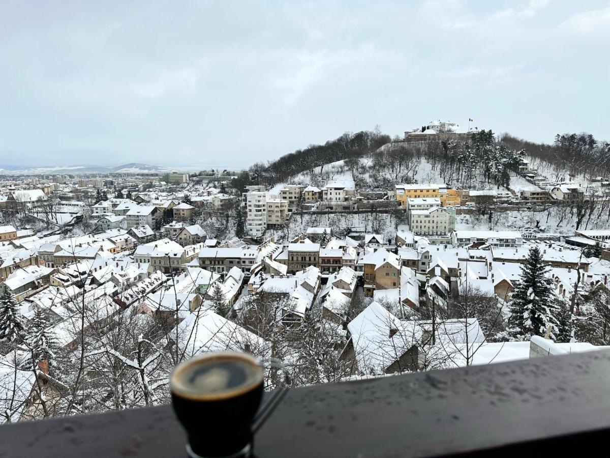 Grand View *